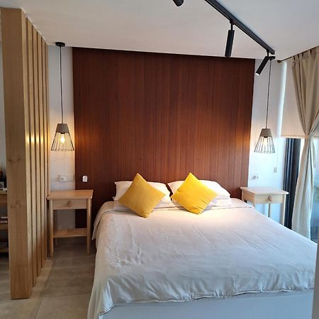 Terrazza Suites Paphos Exteriör bild