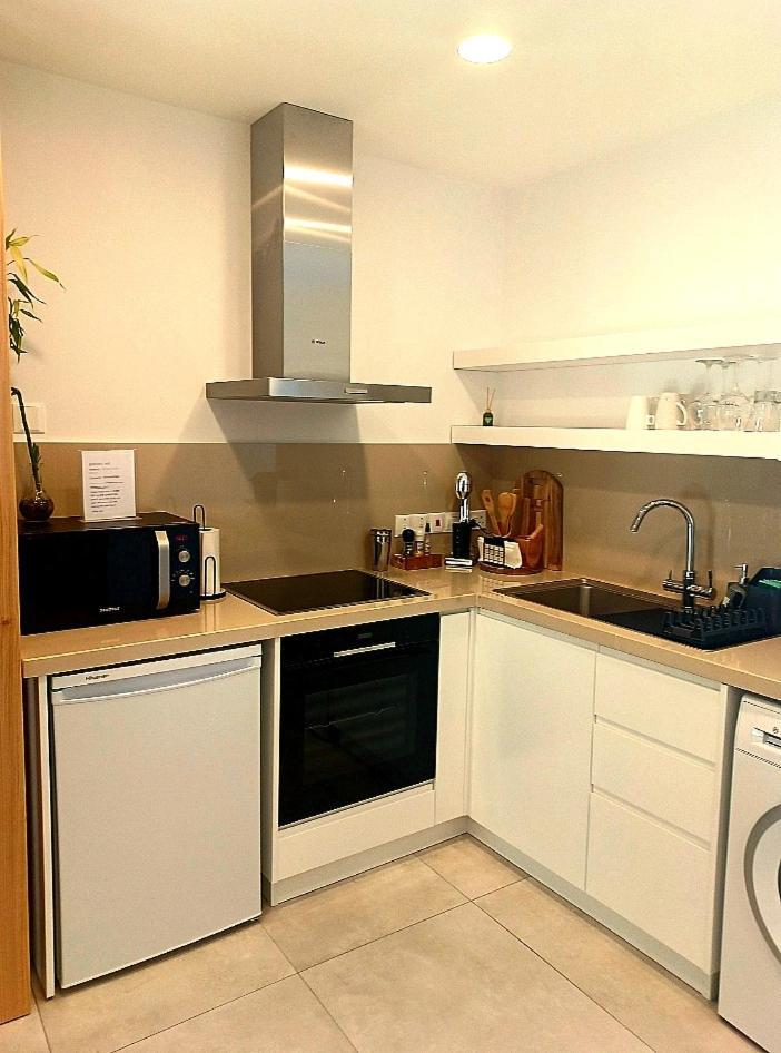 Terrazza Suites Paphos Rum bild