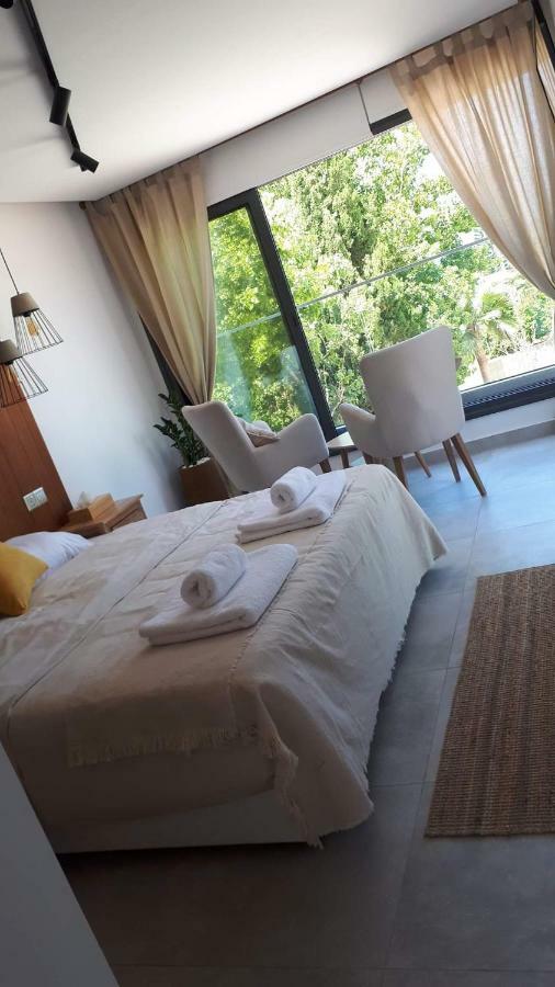 Terrazza Suites Paphos Exteriör bild